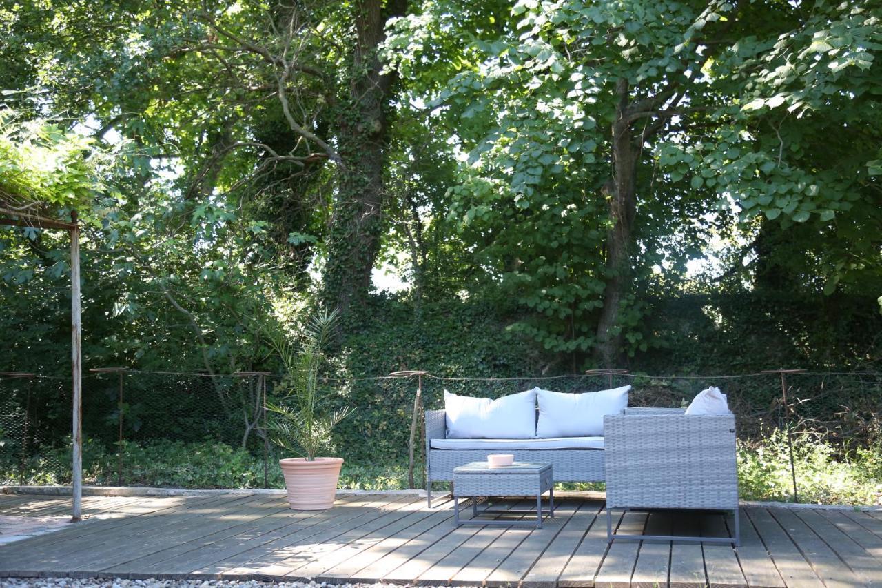 Le Pavillon Vert - B&B Vedène Zewnętrze zdjęcie