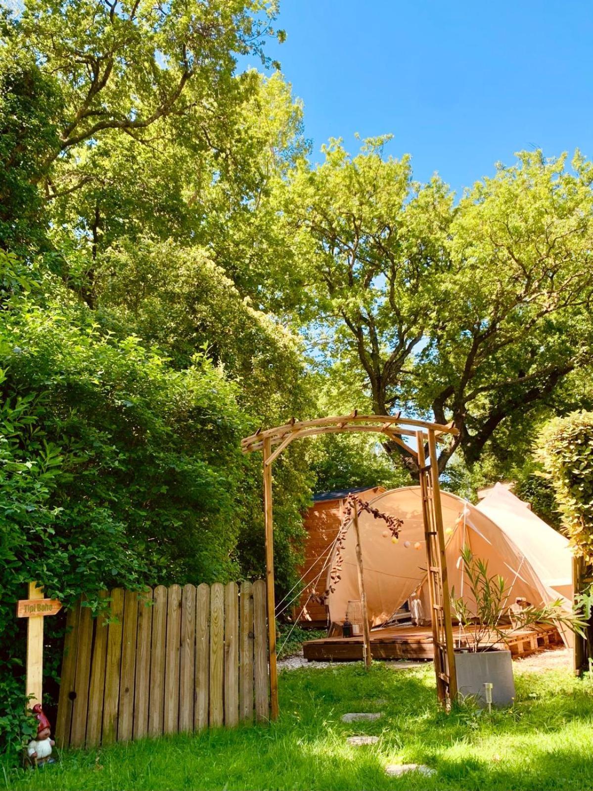 Le Pavillon Vert - B&B Vedène Zewnętrze zdjęcie